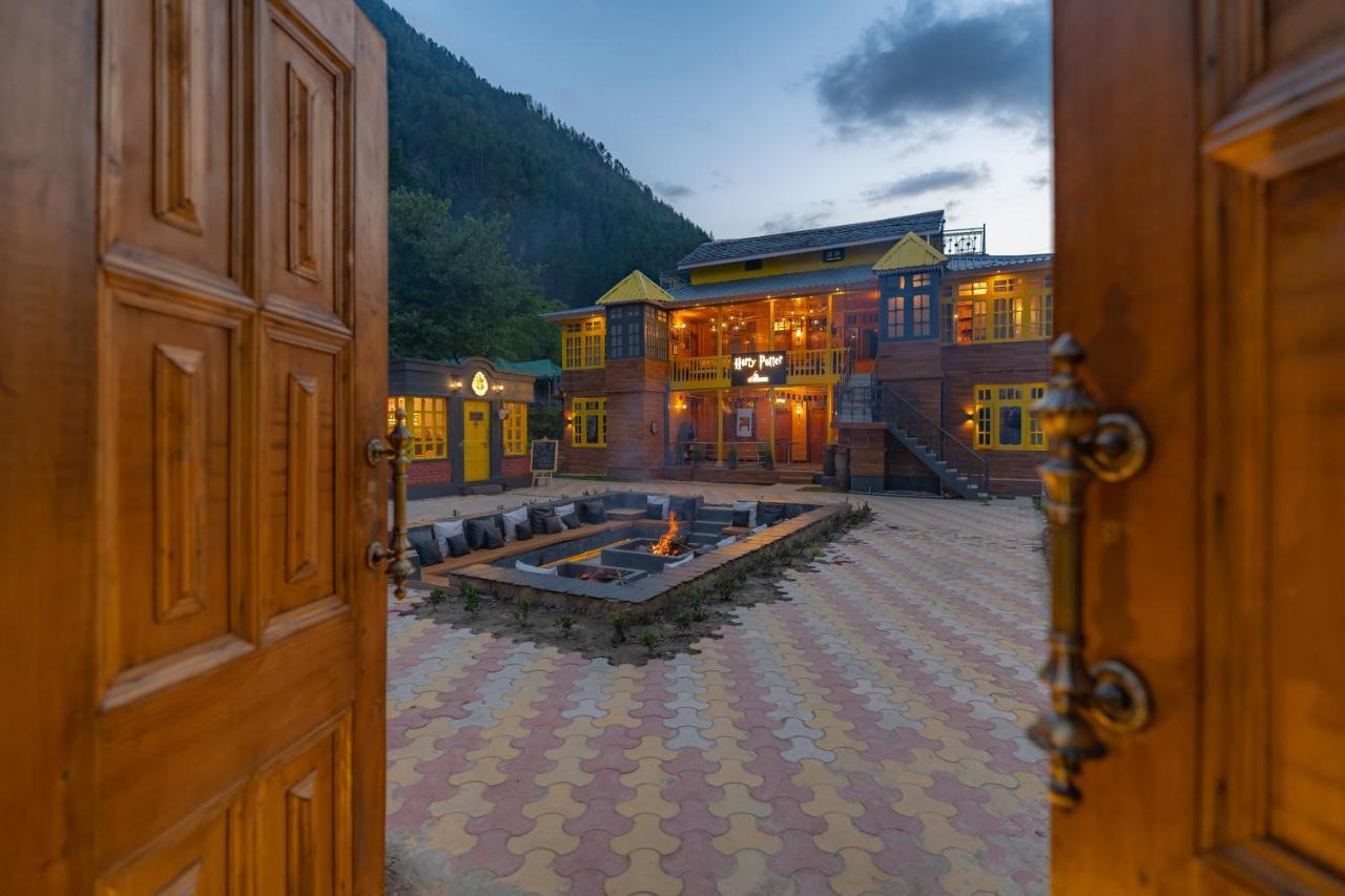 Whoopers Boutique Kasol 호스텔 외부 사진