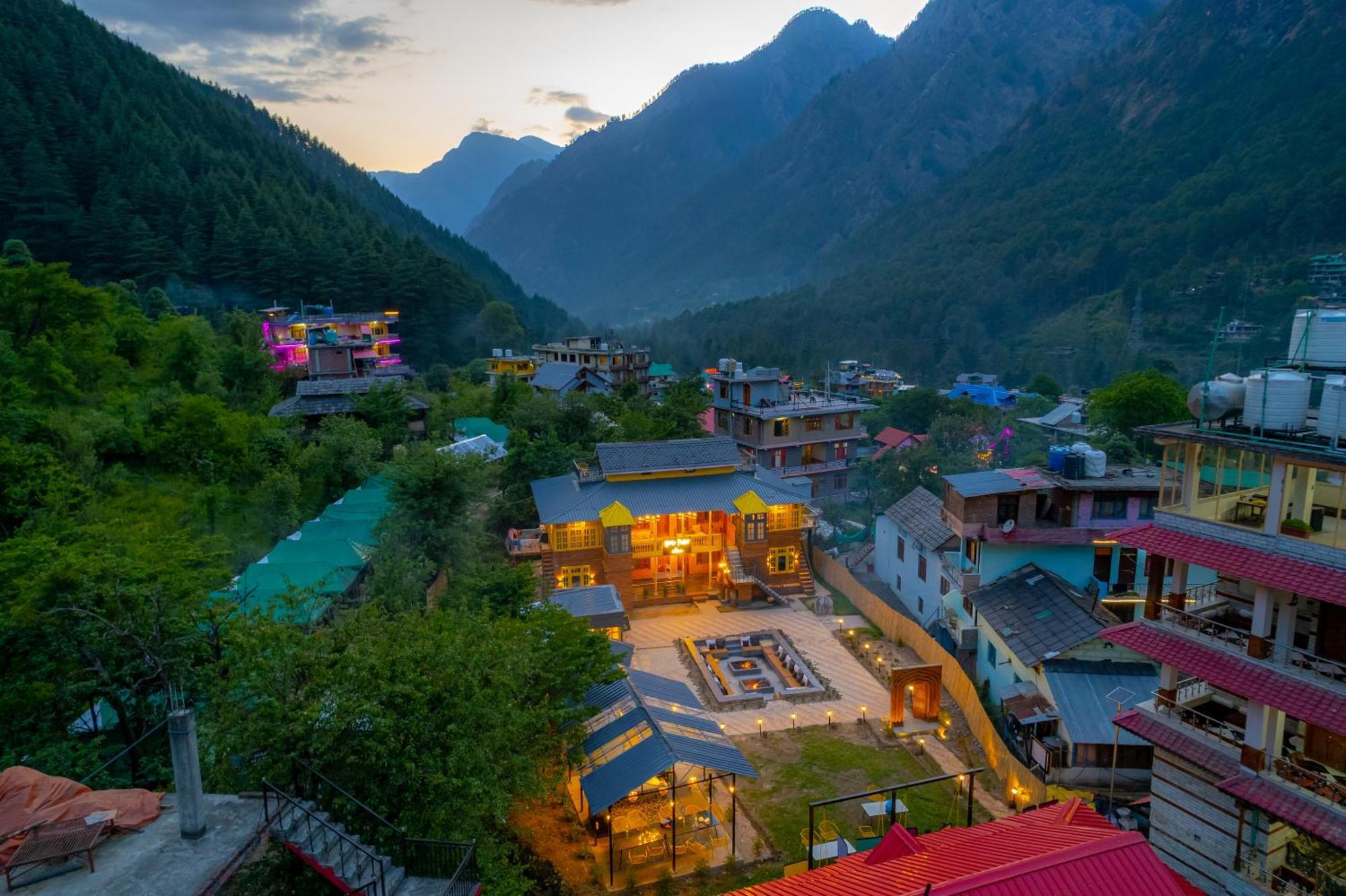 Whoopers Boutique Kasol 호스텔 외부 사진