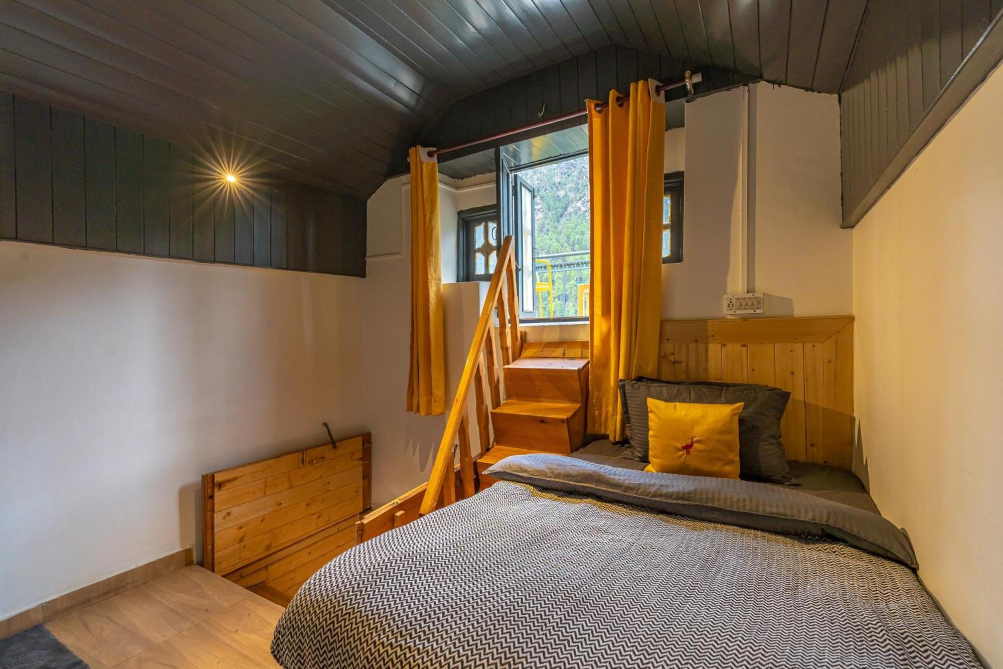 Whoopers Boutique Kasol 호스텔 외부 사진