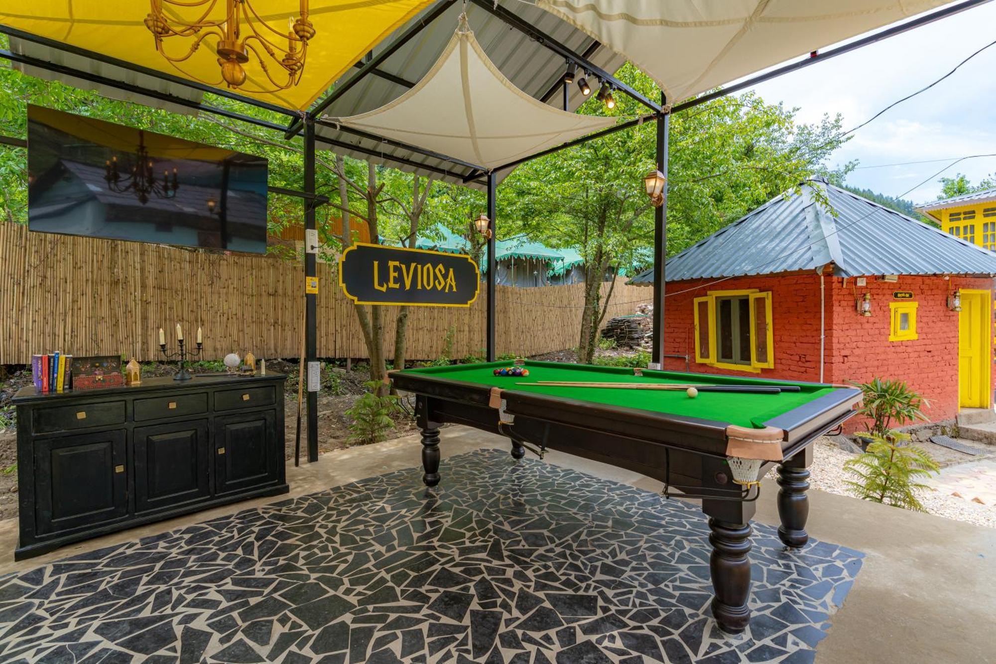 Whoopers Boutique Kasol 호스텔 외부 사진